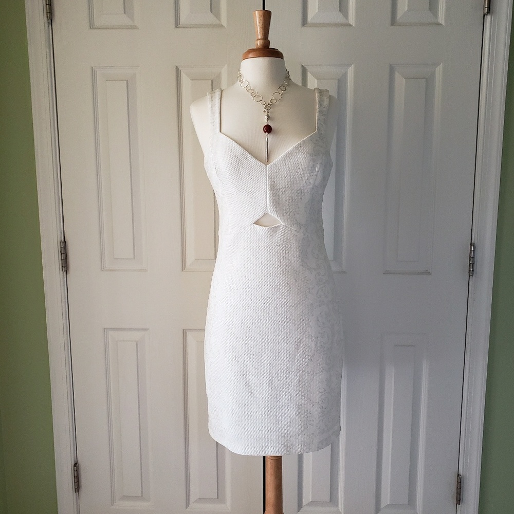 GUESS Dress🌹